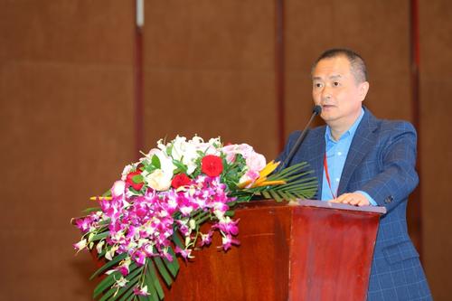 梅宏院士做报告 梅宏院士做报告